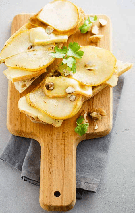 Poires au Herve, miel et fruits secs ©Apaq-W