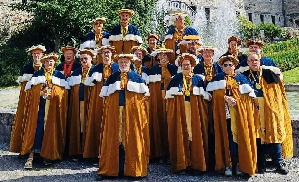 Confrérie du Herve_groupe redim_Fête du Fromage-2024