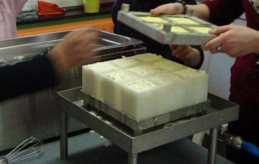 Mini-atelier-Kit fabrication©Fromage de Herve asbl